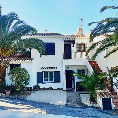 Casita Leo Apartment